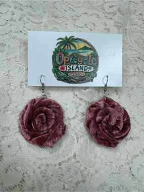 Velvet Rose Drop Earrings in Dusty Pink